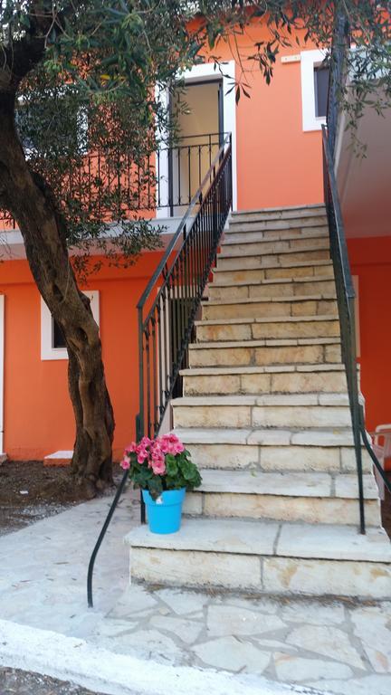 Sofia Apartments Mpoukaris Oda fotoğraf